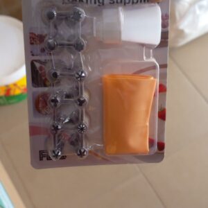 Piping Nozzles Set – 12 Nozzles with Piping Bag & Coupler
